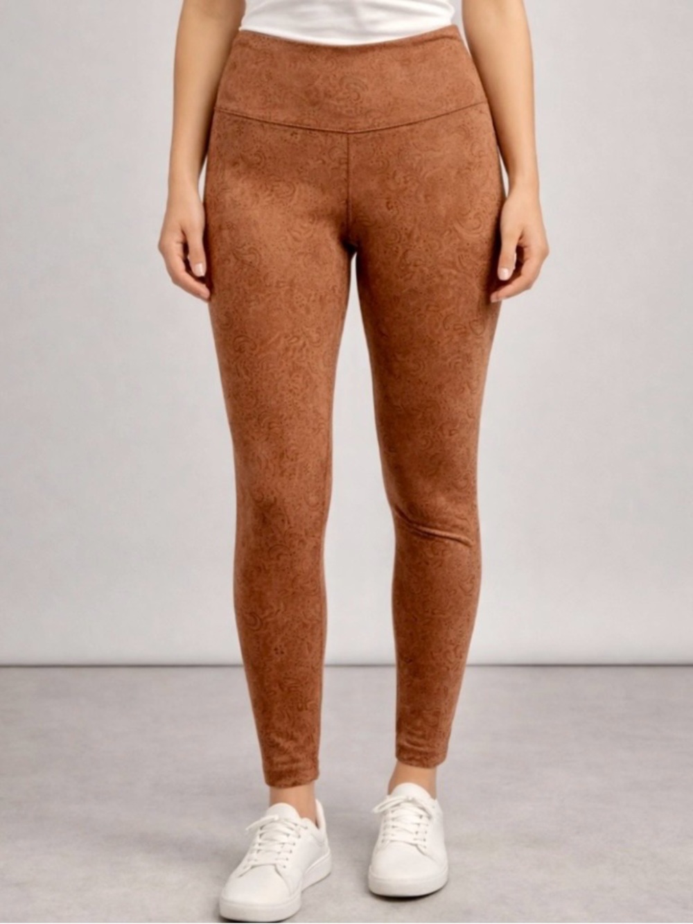 White House Black Market Runway Legging